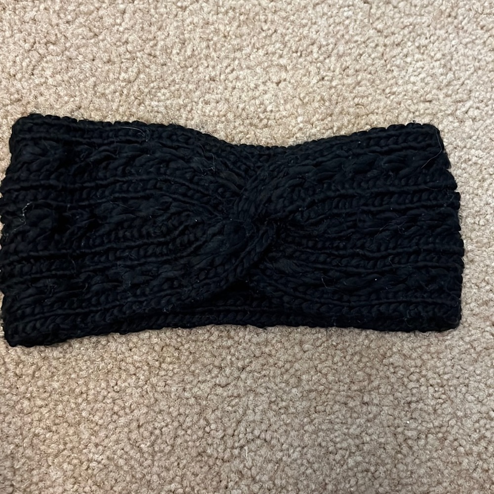BP black knit headband